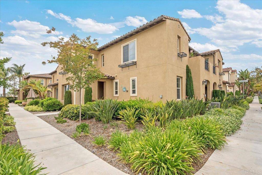 Chula Vista, CA 91915,2208 Pasadena CT #11
