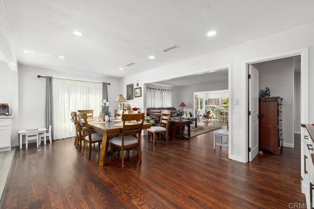 Imperial Beach, CA 91932,852 5th ST