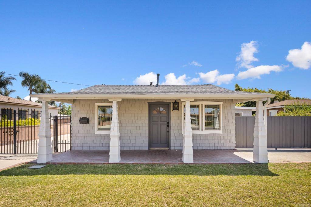 Downey, CA 90242,13208 Blodgett Ave