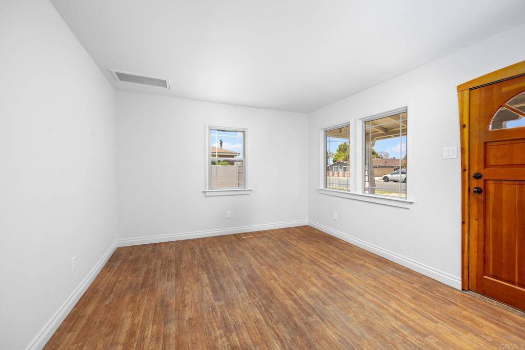 Downey, CA 90242,13208 Blodgett Ave