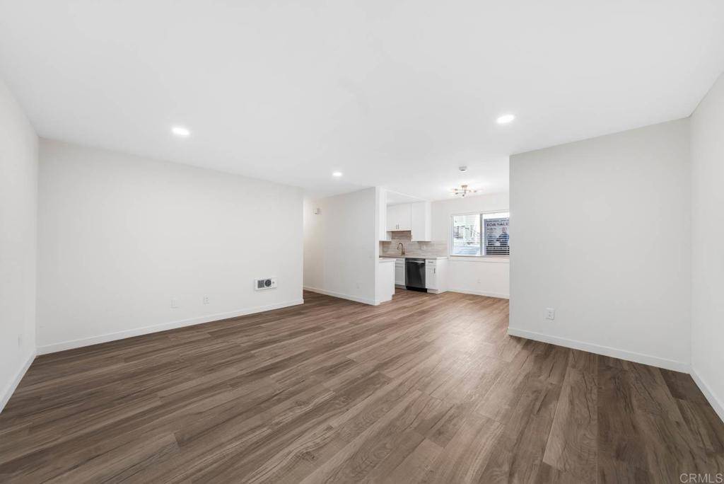 San Diego, CA 92105,3825 Van Dyke Ave Apt 3
