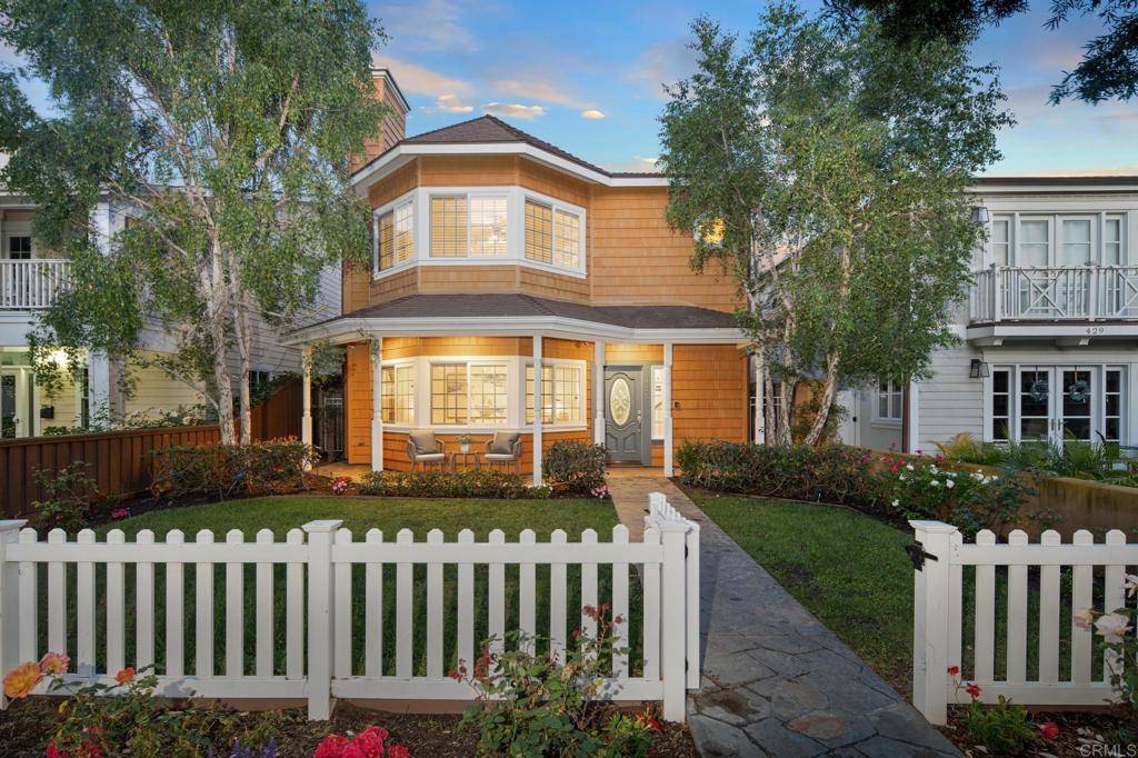 Coronado, CA 92118,425 Alameda BLVD
