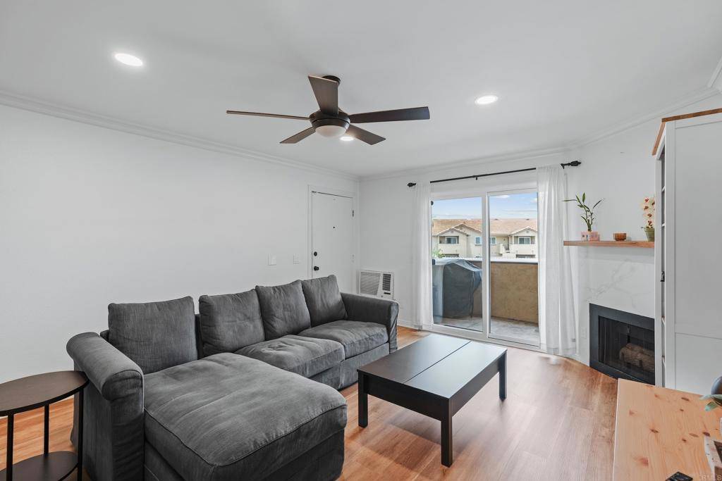 San Marcos, CA 92069,222 Woodland Pkwy #256
