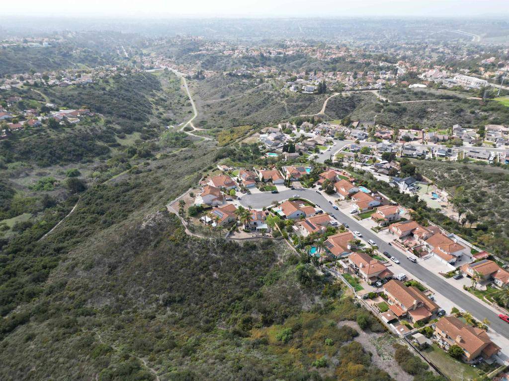 Bonita, CA 91902,1716 SUNNY CREST LN