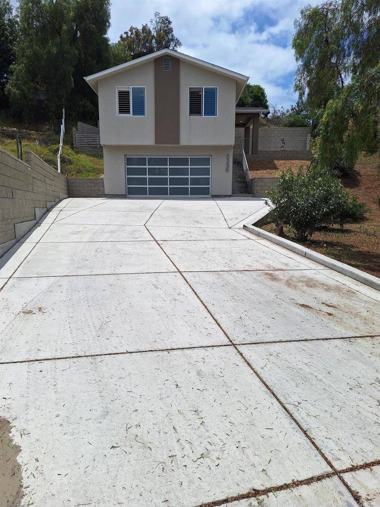 Bonita, CA 91902,5350 Old Dairy Court