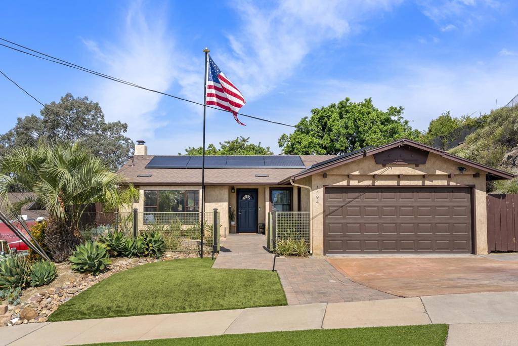 El Cajon, CA 92021,1494 Lily AVE