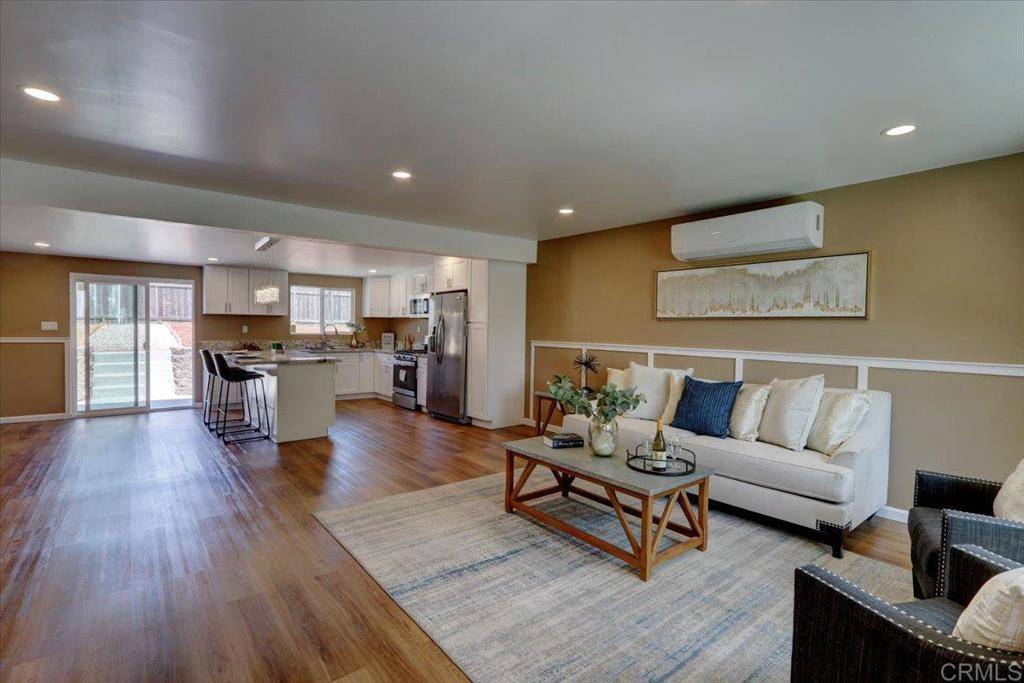 Santee, CA 92071,9579 Carlton Hills Blvd