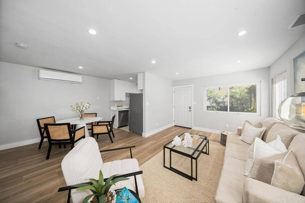 Coronado, CA 92118,754 E AVE