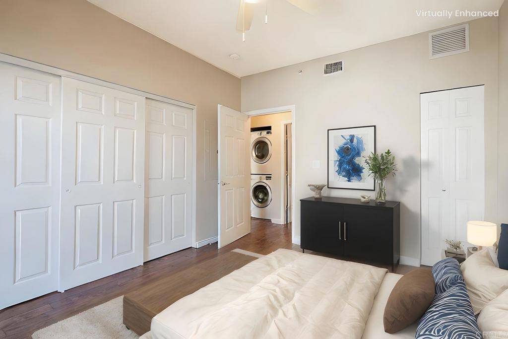 San Diego, CA 92101,1240 India ST #421