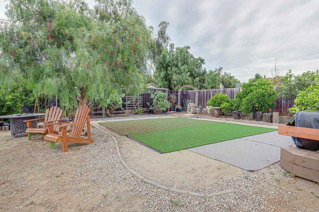 Escondido, CA 92027,123 N Hayden Dr