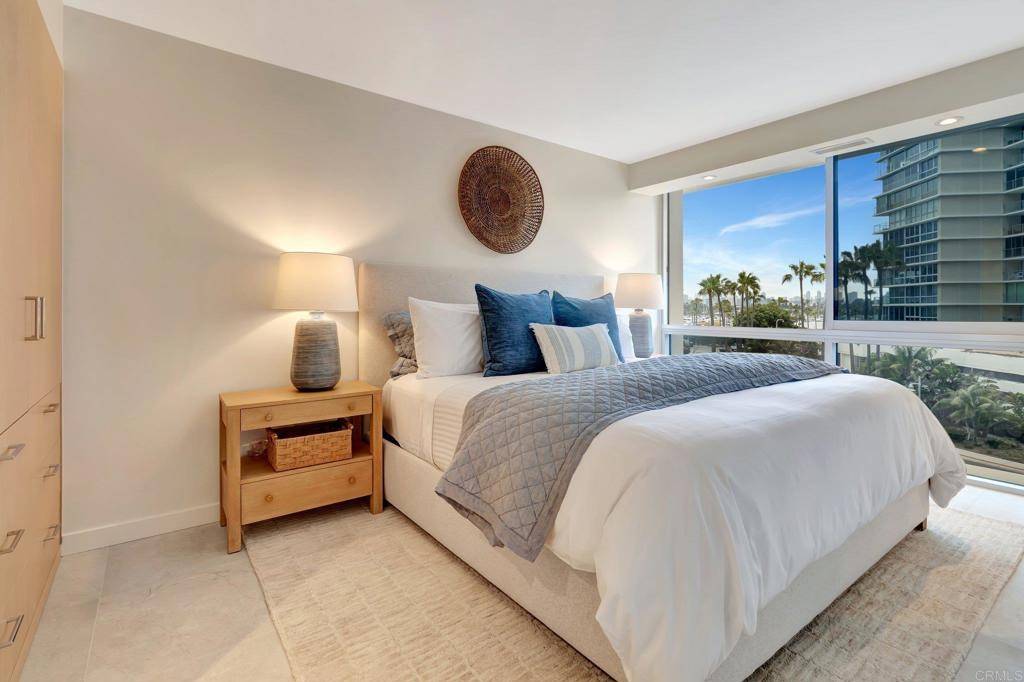 Coronado, CA 92118,1760 Avenida Del Mundo #202
