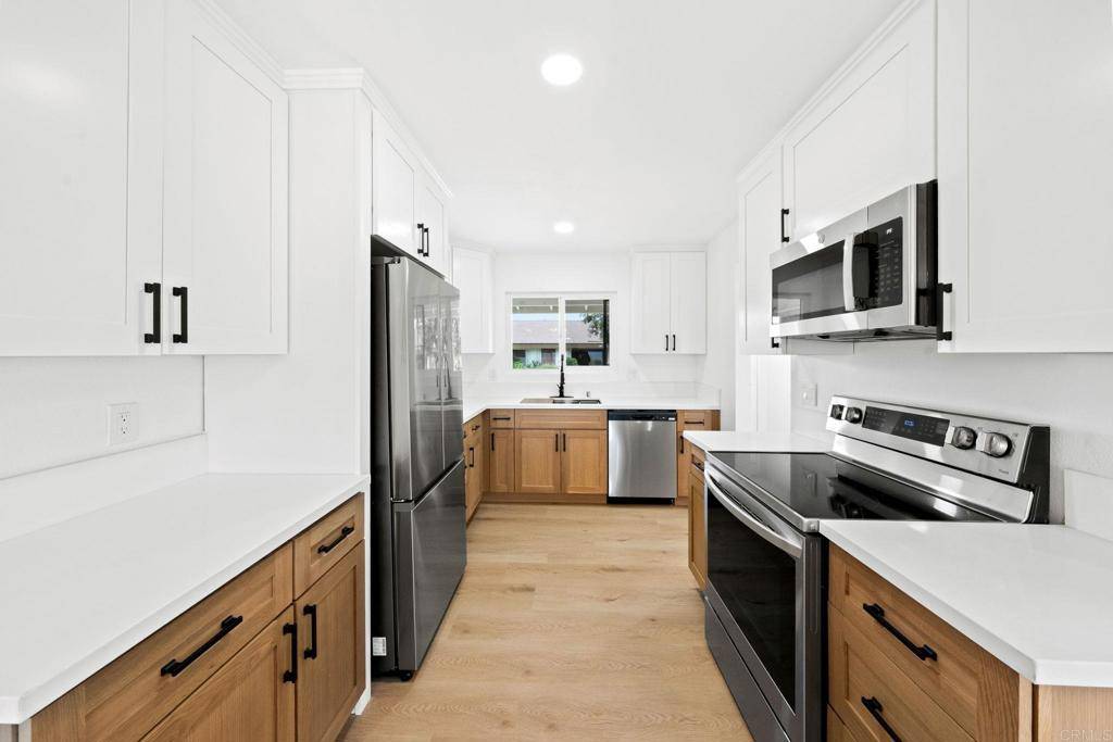 Oceanside, CA 92057,3660 N Vista Campana #38