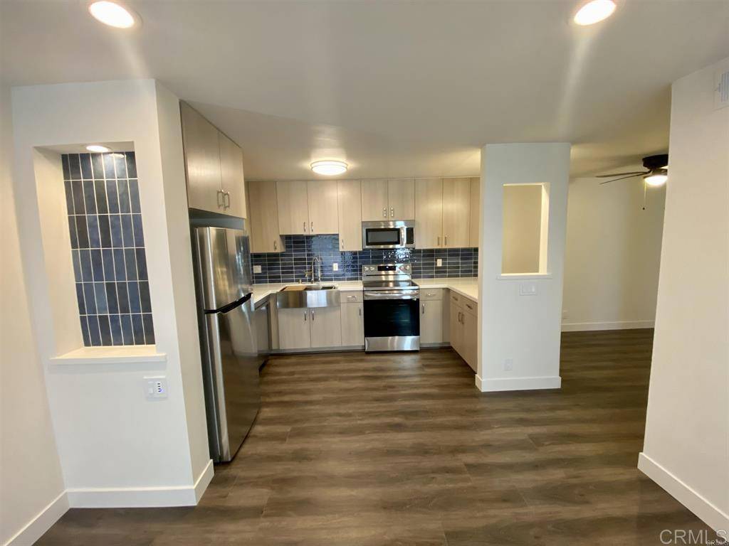 El Cajon, CA 92021,745 E Bradley AVE #27