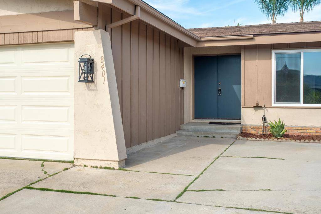 Santee, CA 92071,8401 Dube CT