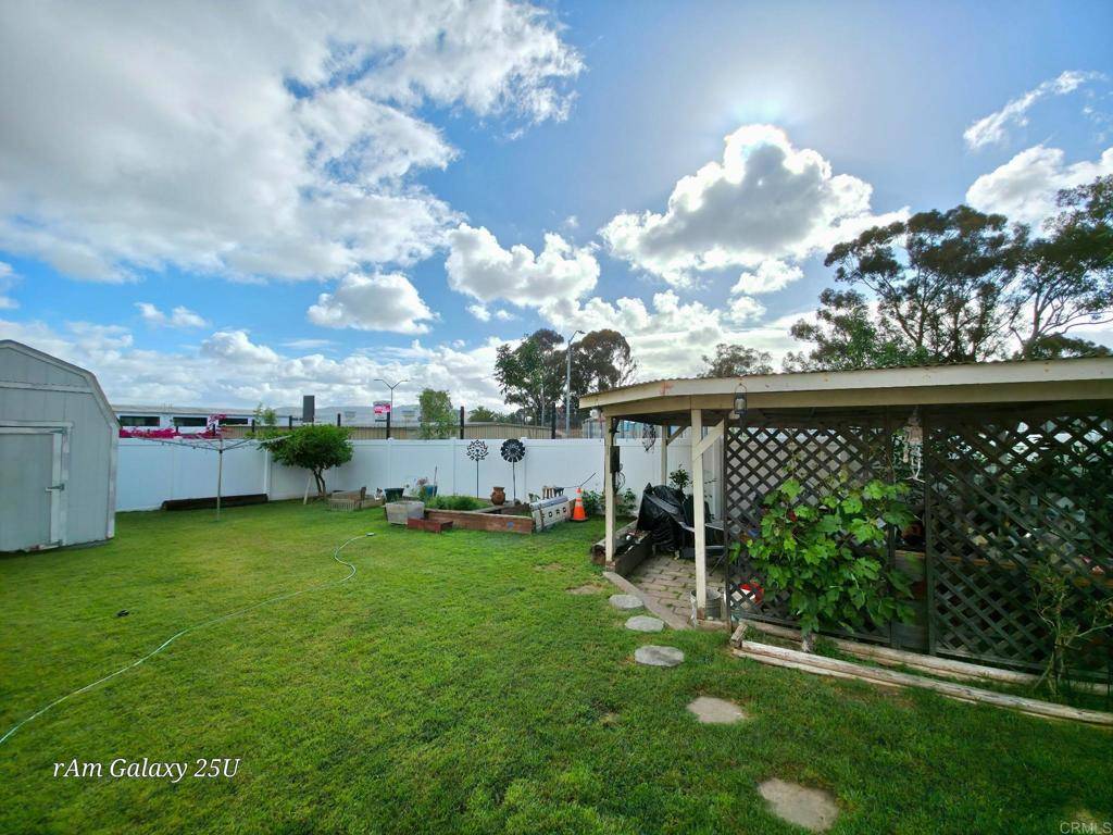 El Cajon, CA 92020,417 N Pierce ST