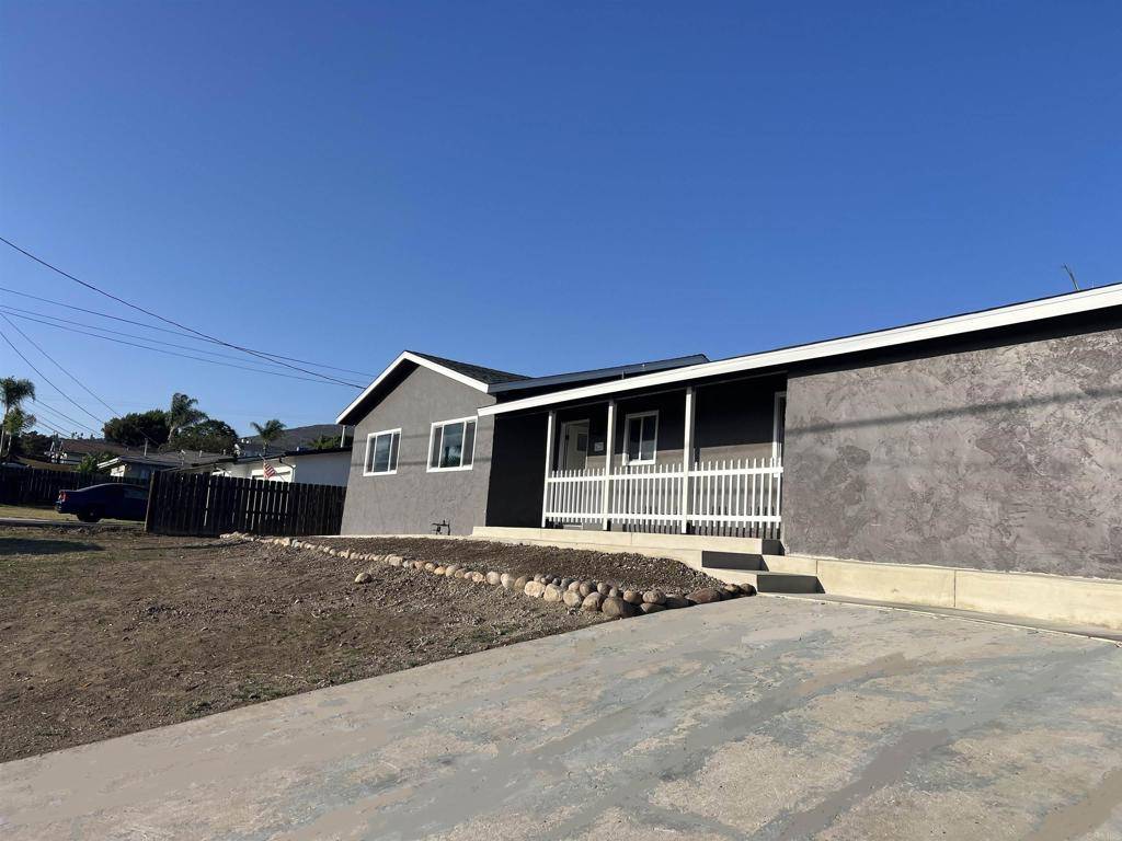 Spring Valley, CA 91977,633 Kempton
