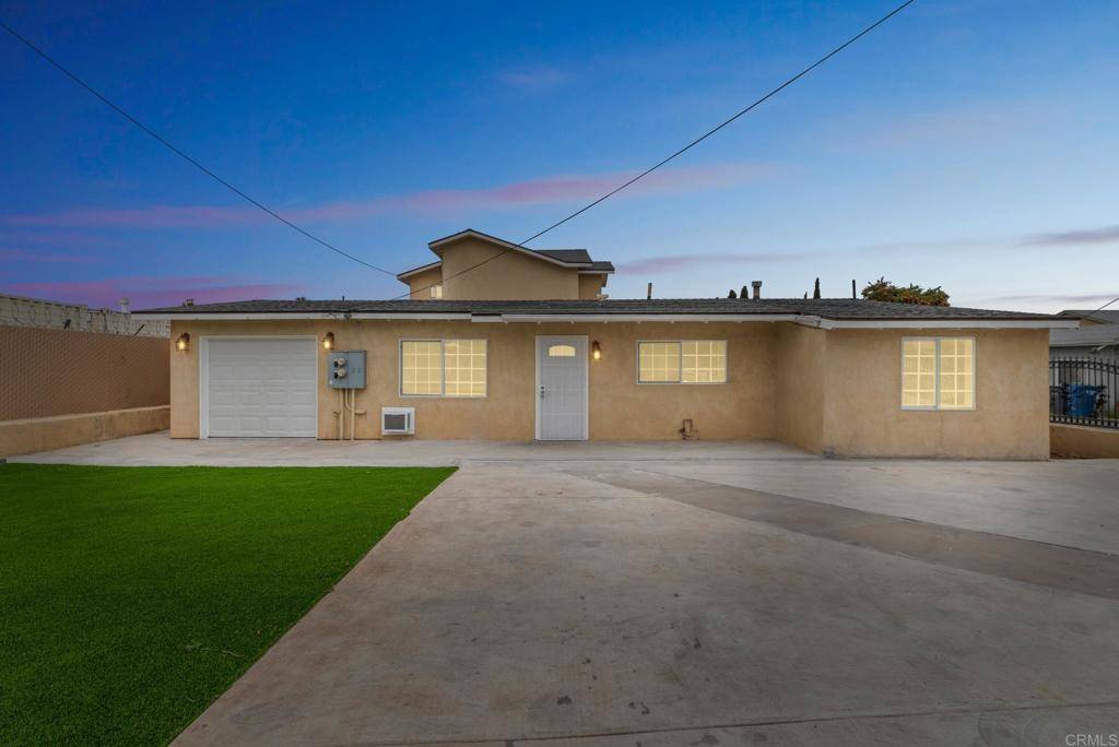 El Cajon, CA 92021,647 49 Greenfield DR