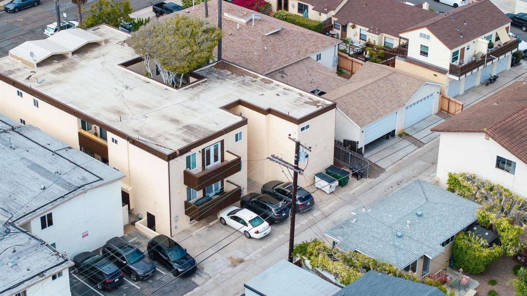 San Diego, CA 92109,901 Sapphire ST