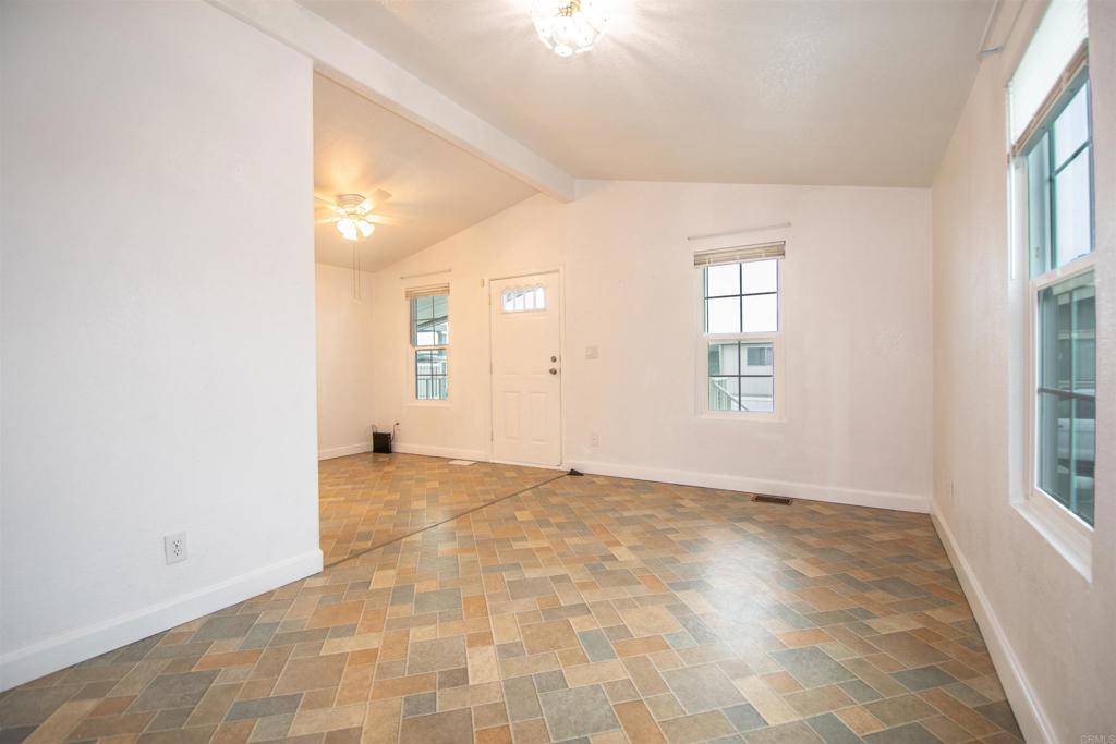 Chula Vista, CA 91911,1500 3rd AVE #76