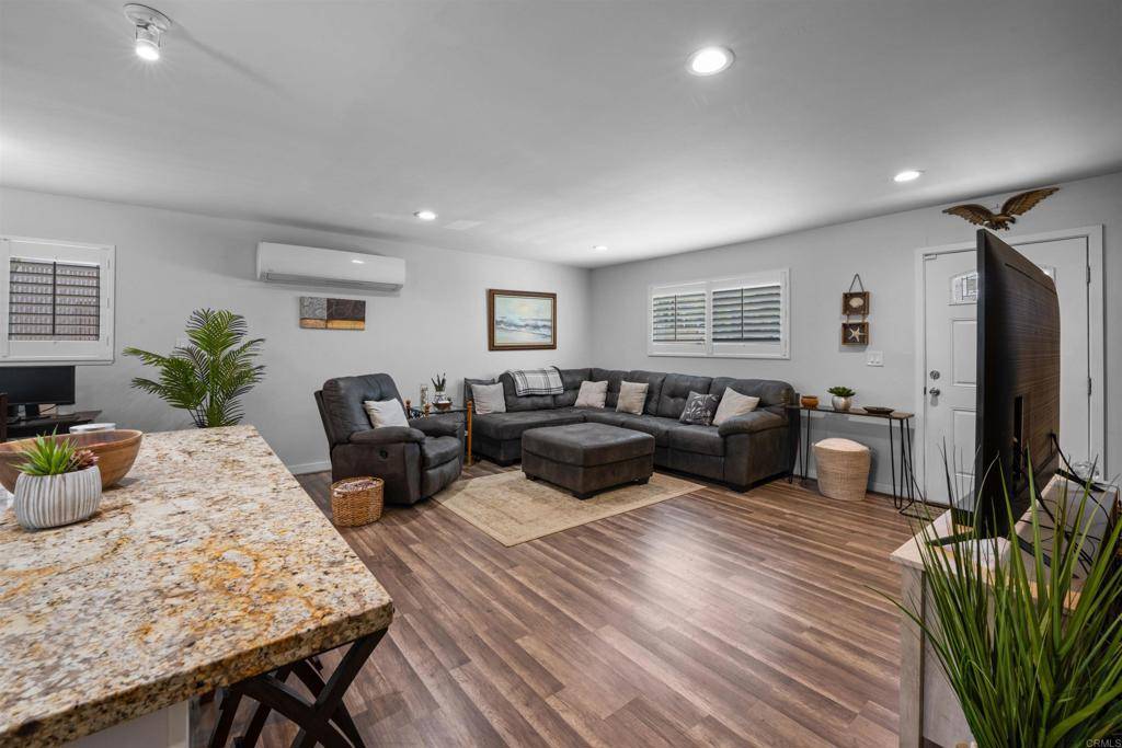 Santee, CA 92071,9181 Bloomdale Street