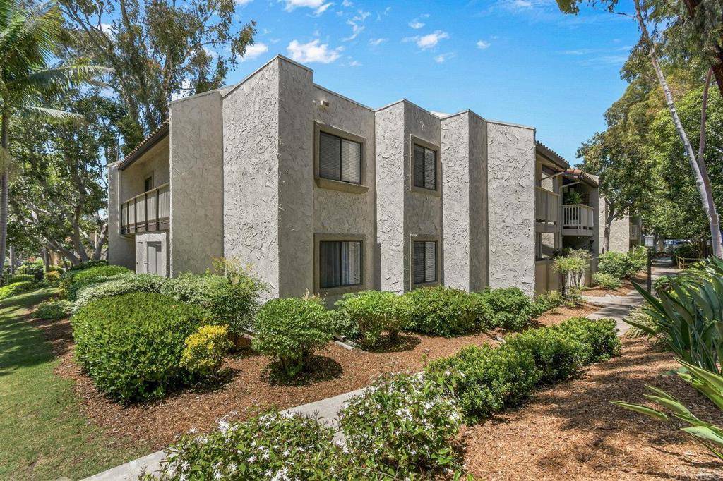 San Diego, CA 92129,9959 Azuaga ST #105