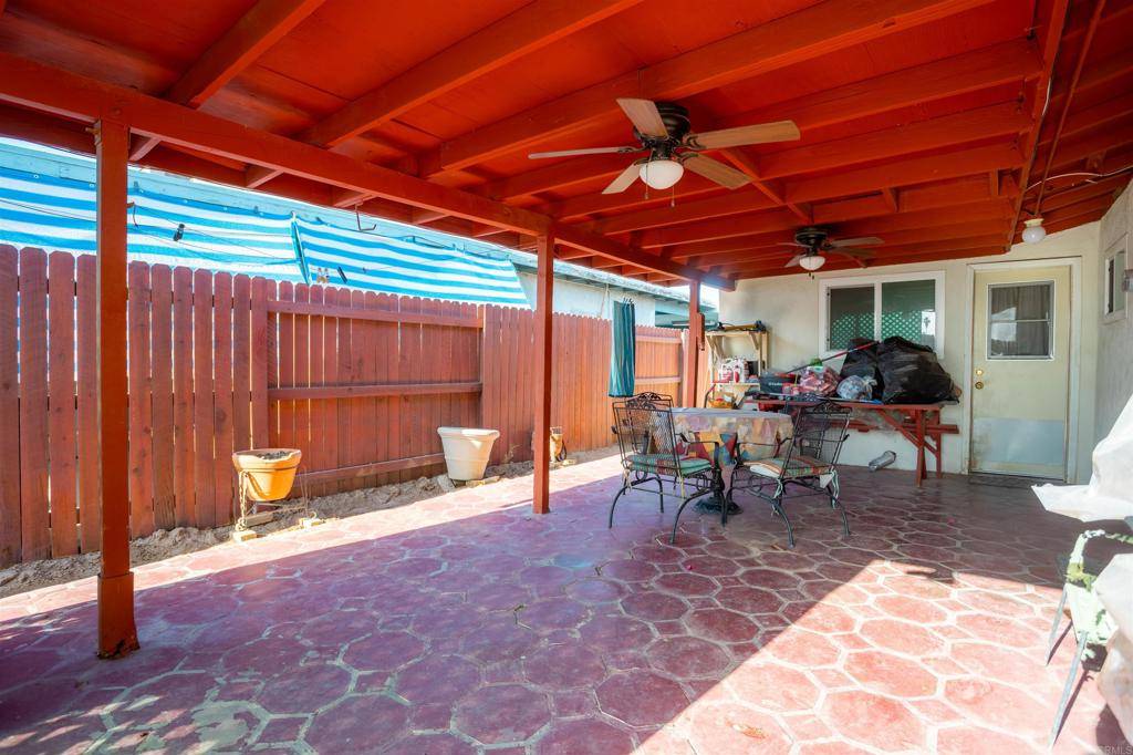 Calexico, CA 92231,949 Eady AVE