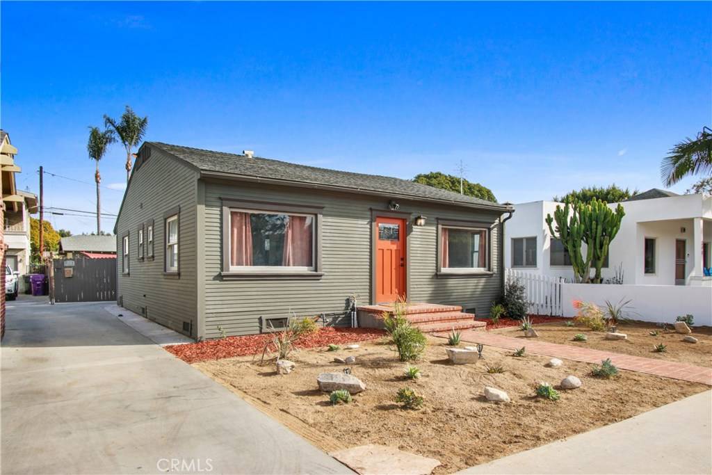 Long Beach, CA 90814,352 Carroll Park W