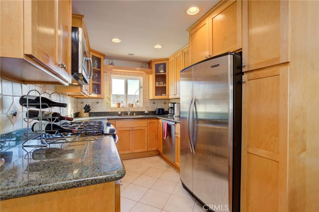 Hermosa Beach, CA 90254,2411 Prospect AVE #205