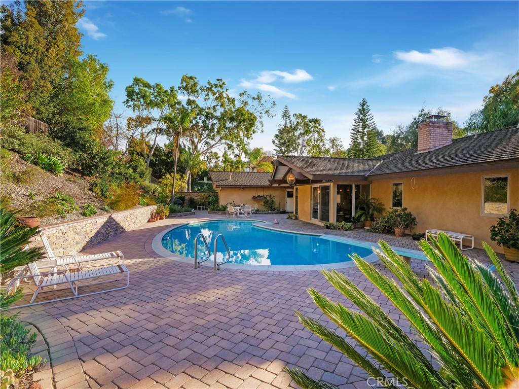 Rolling Hills Estates, CA 90274,28 Aurora Drive