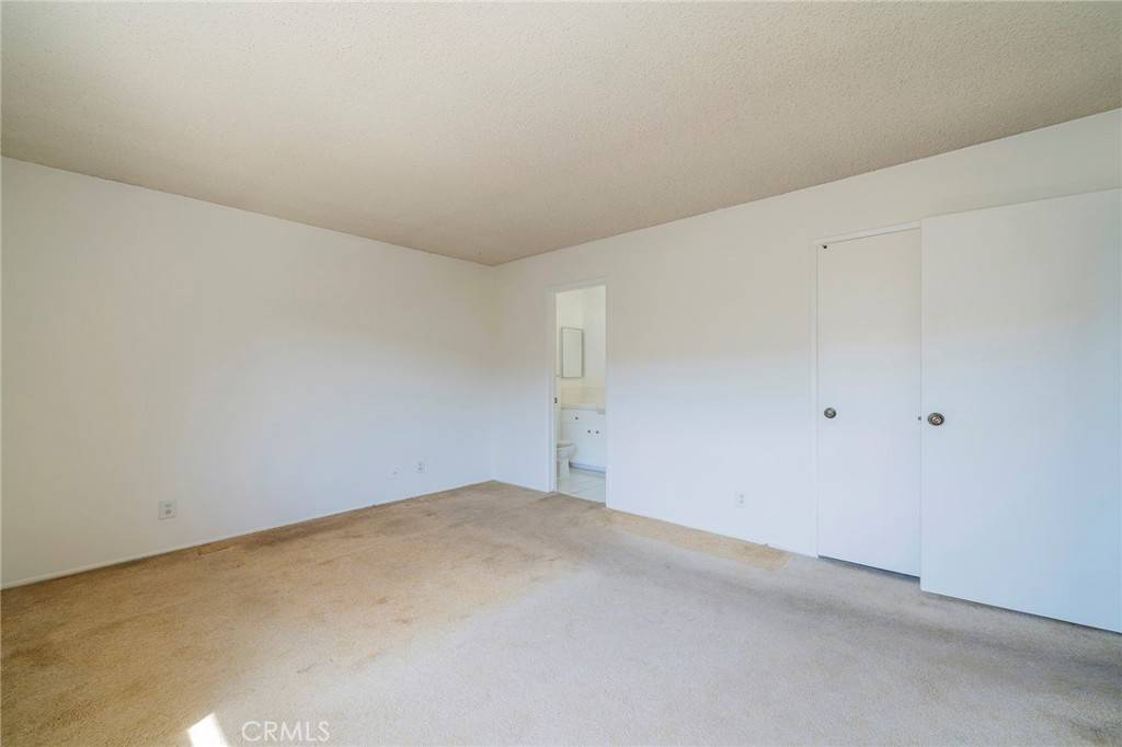 Costa Mesa, CA 92627,1741 Tustin Avenue #14D