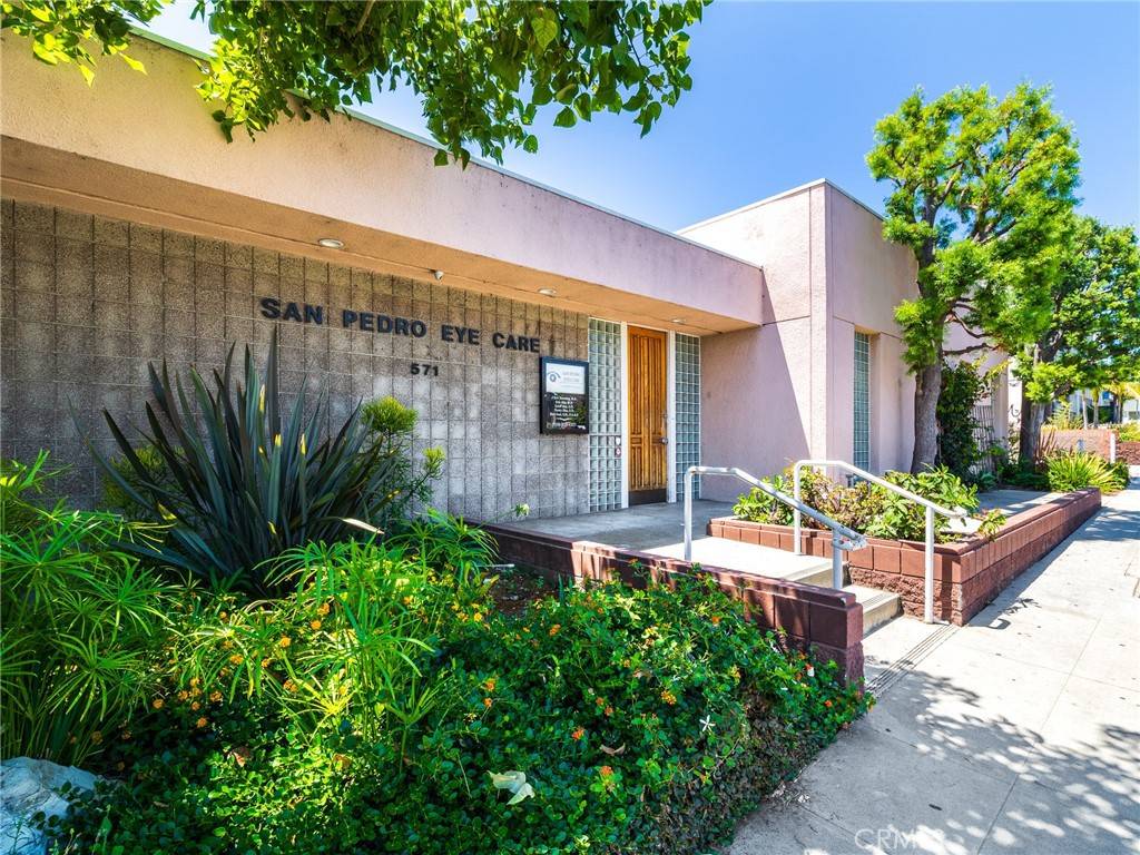 San Pedro, CA 90731,577 W 7th ST