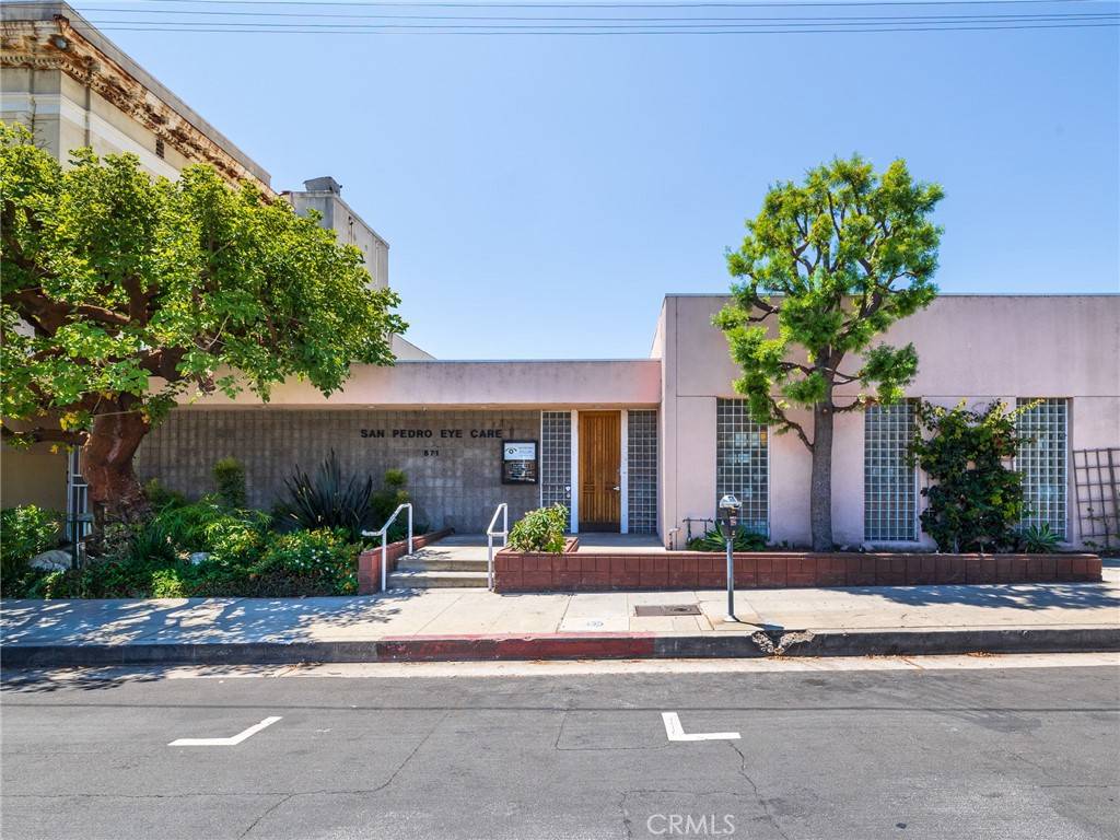 San Pedro, CA 90731,577 W 7th ST