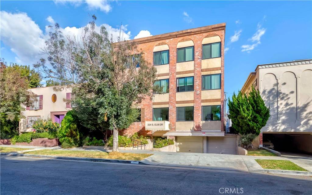 Beverly Hills, CA 90212,324 S Elm #101