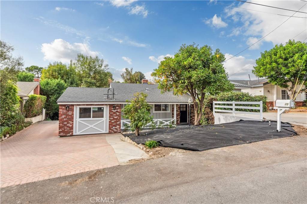 Rolling Hills Estates, CA 90274,35 Buckskin LN