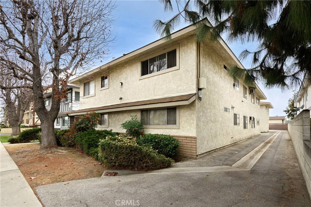 Downey, CA 90241,7524 Stewart And Gray RD