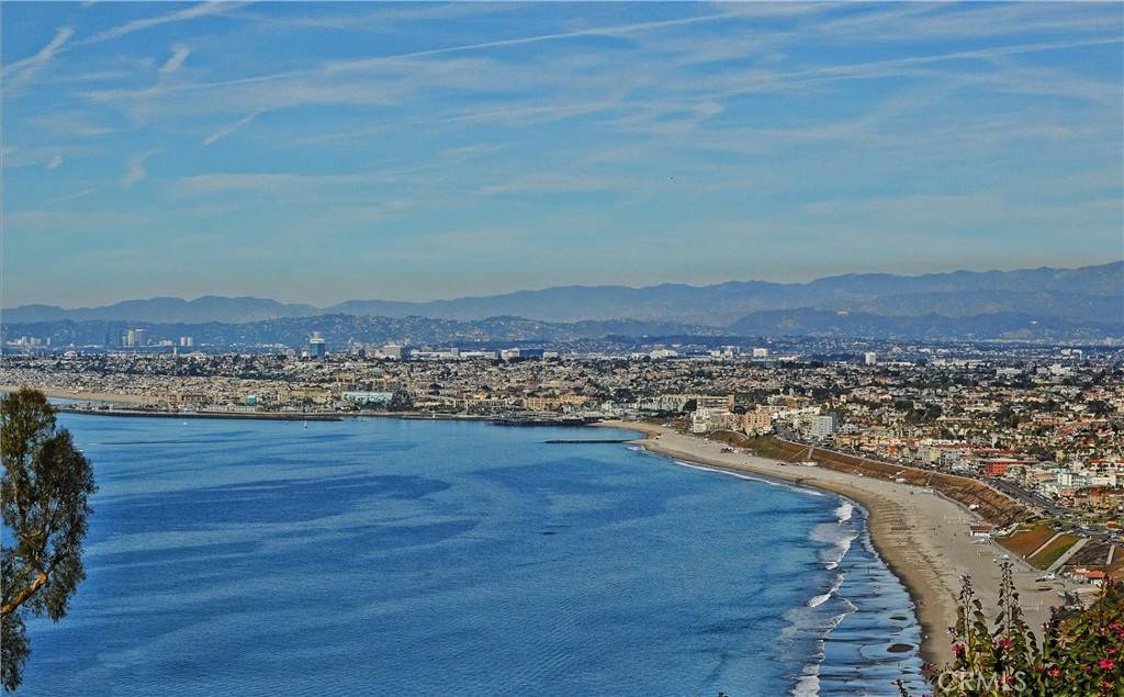 Palos Verdes Estates, CA 90274,709 Via Somonte
