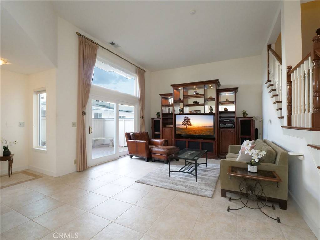 Redondo Beach, CA 90277,110 S Prospect AVE #1