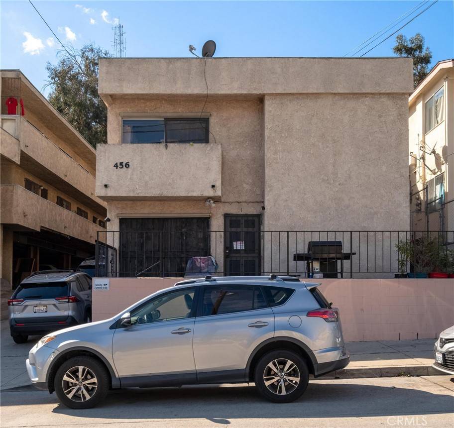 Los Angeles, CA 90012,456 Solano AVE