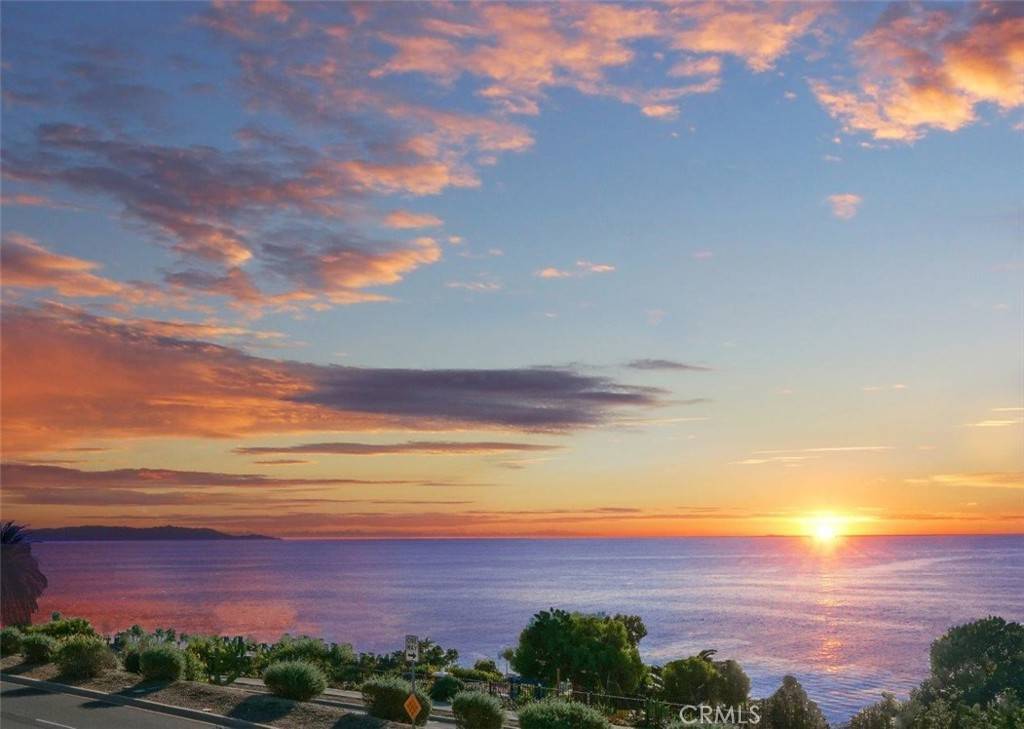 Rancho Palos Verdes, CA 90275,30150 Palos Verdes DR W
