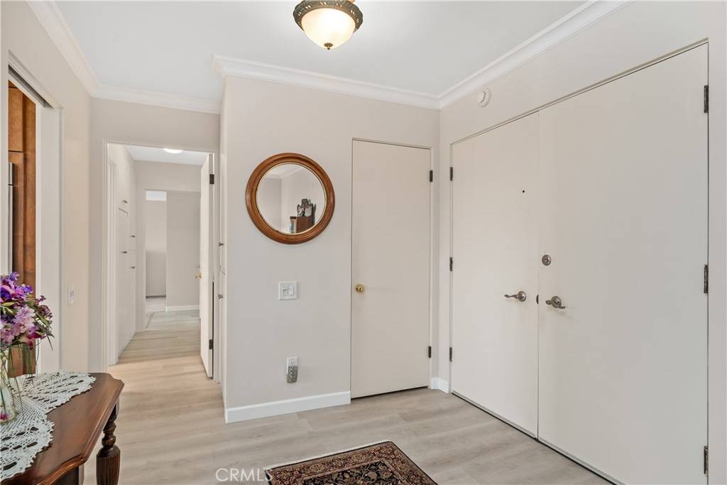 Rancho Palos Verdes, CA 90275,32679 Seagate DR #204