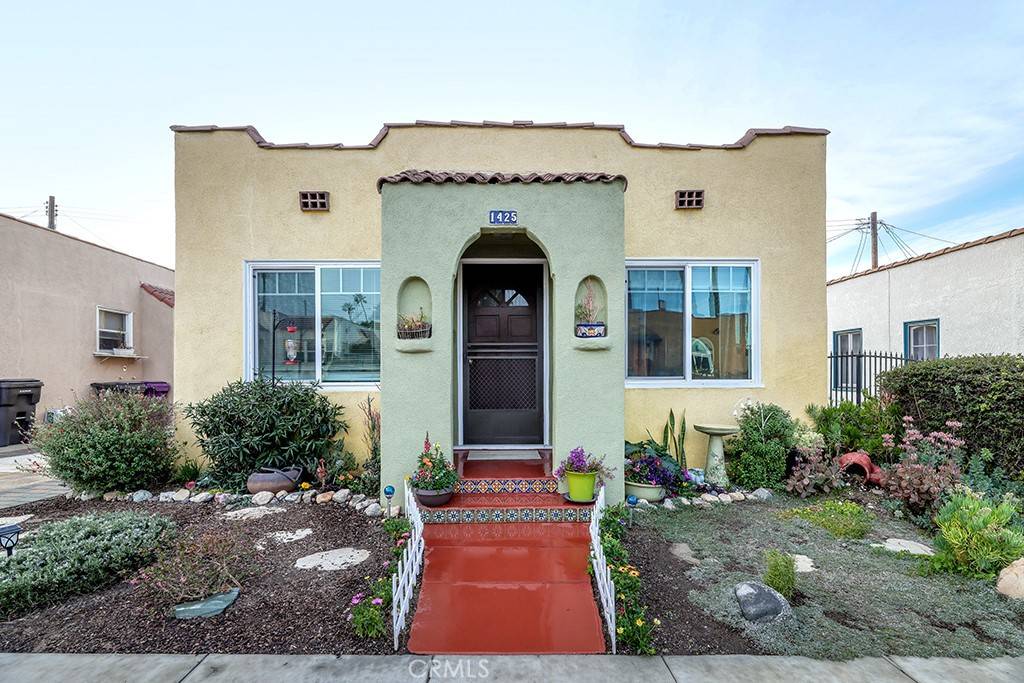Long Beach, CA 90804,1425 Russell DR