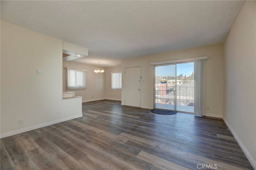 Lomita, CA 90717,25910 Viana AVE #D