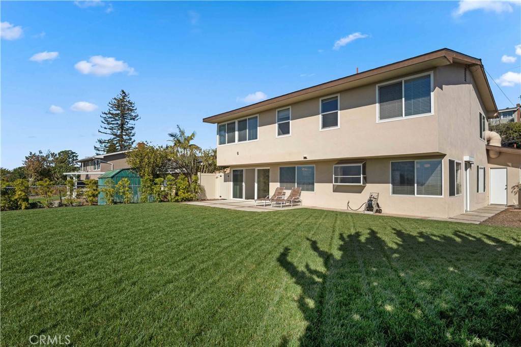 Rancho Palos Verdes, CA 90275,28503 Trailriders DR