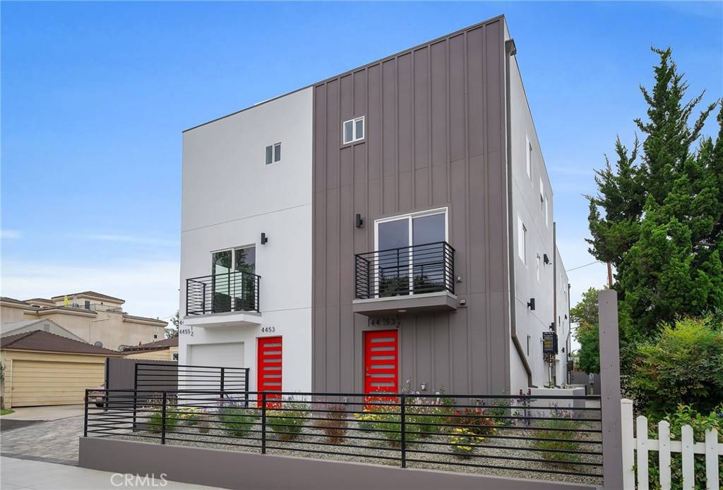 Studio City, CA 91602,4453 Colfax Ave #2