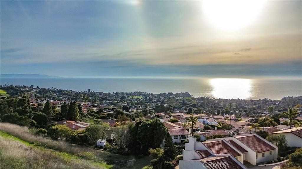 Palos Verdes Estates, CA 90274,1364 Via Coronel