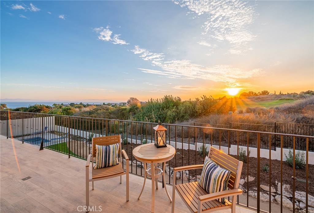 Rancho Palos Verdes, CA 90275,21 Nantasket