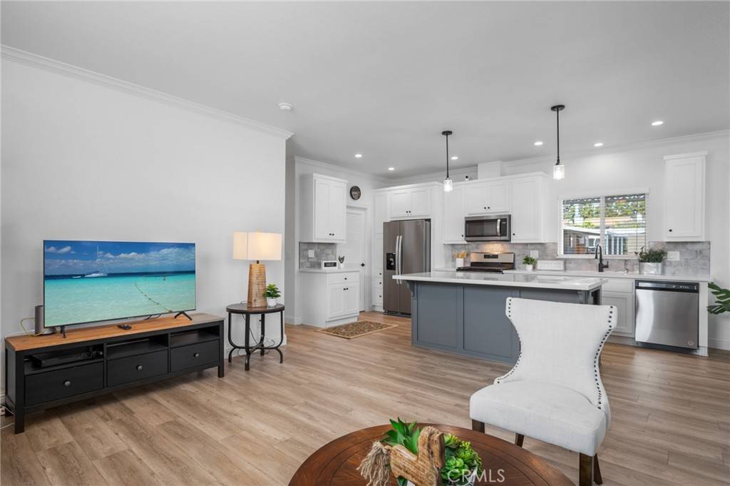 17700 Avalon BLVD #387 Carson, CA 90746