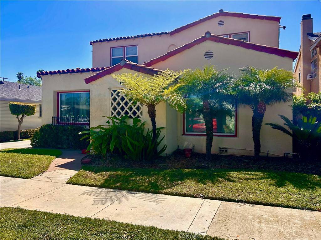Long Beach, CA 90814,4112 E 5th ST