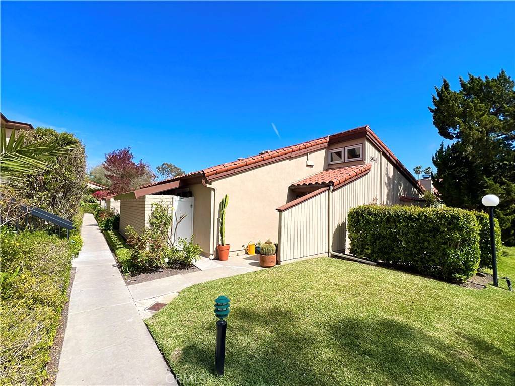 Rancho Palos Verdes, CA 90275,5941 Armaga Spring RD #B