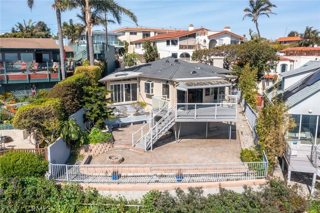 San Pedro, CA 90731,3934 Bluff PL